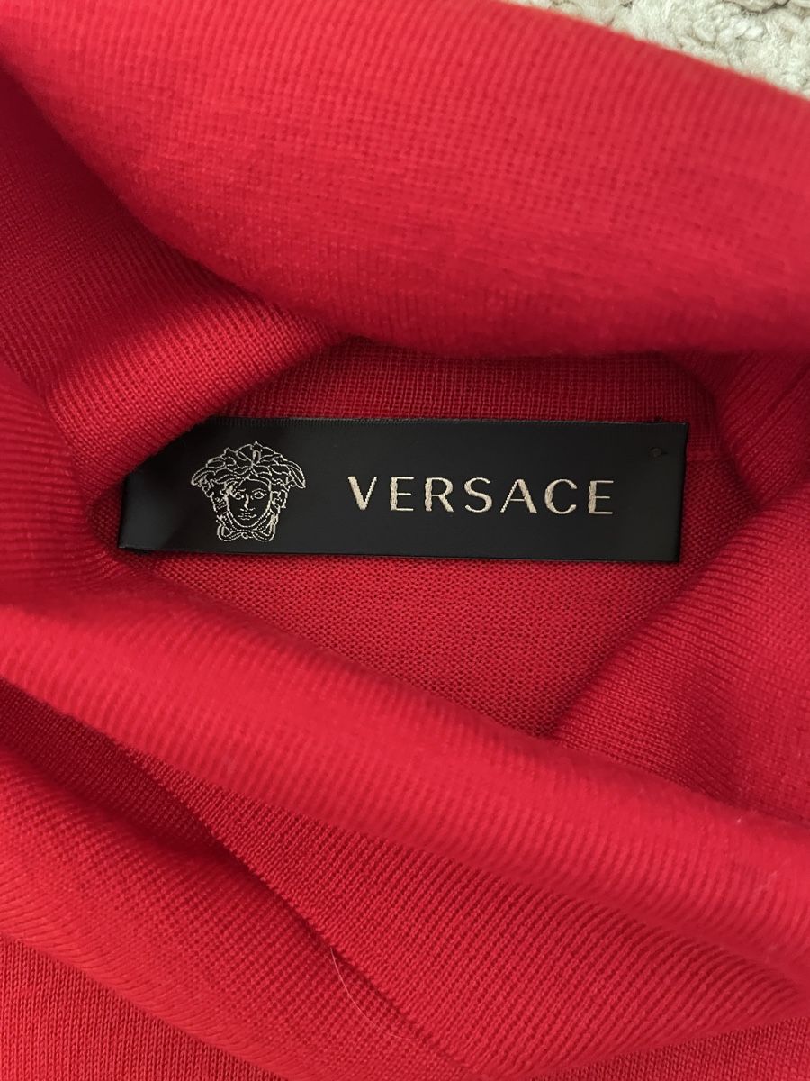 Versace Maglioni & Felpe: Versace Rollkragenpullover, rot, Grösse 50, Neu – Nuovo (secondo la descrizione) da Basel venduto da MarkenundKleidung 5