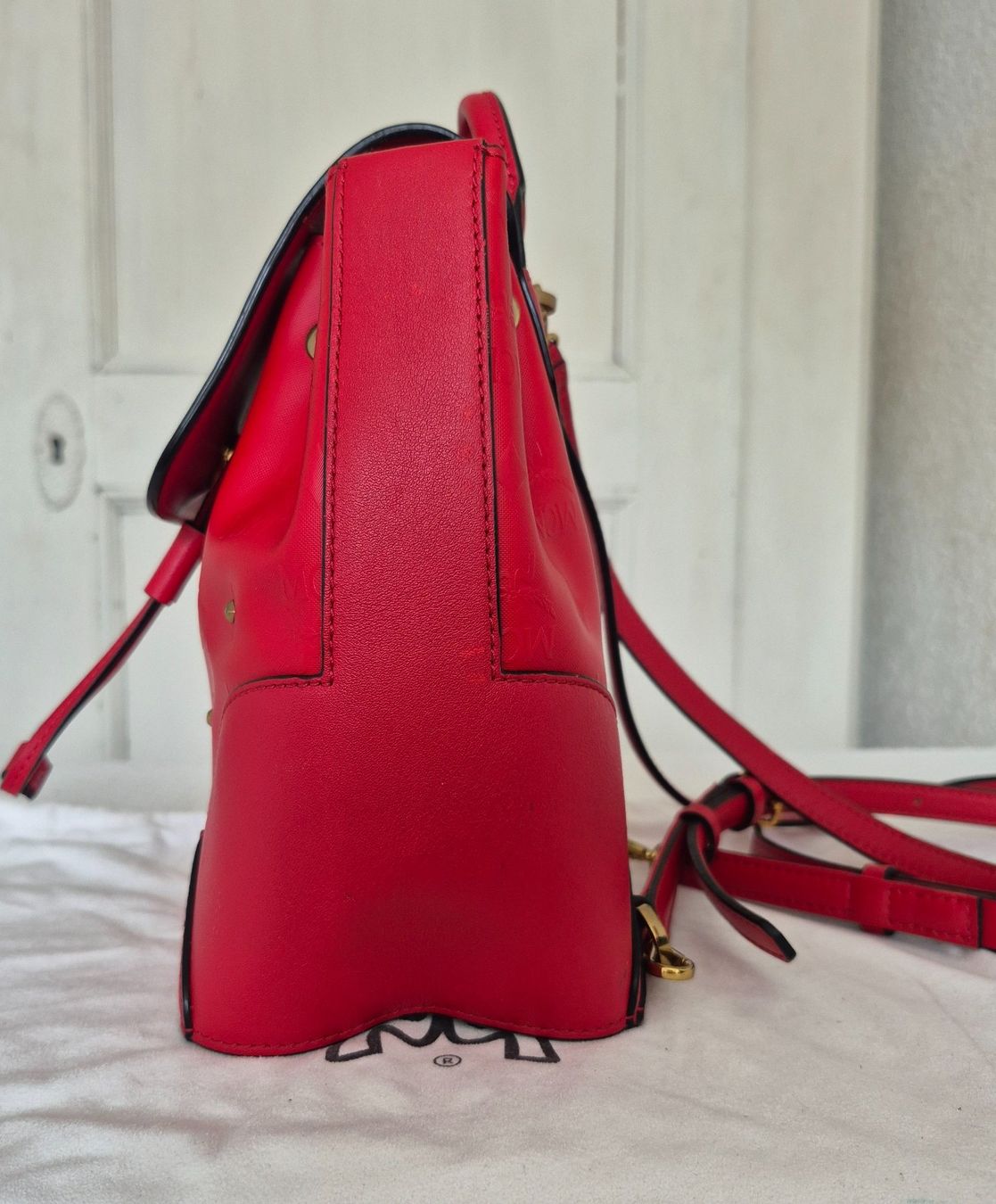 Mcm Zaini: MCM Rucksack, mit Nieten – Usato da Dottikon venduto da Pega7 4