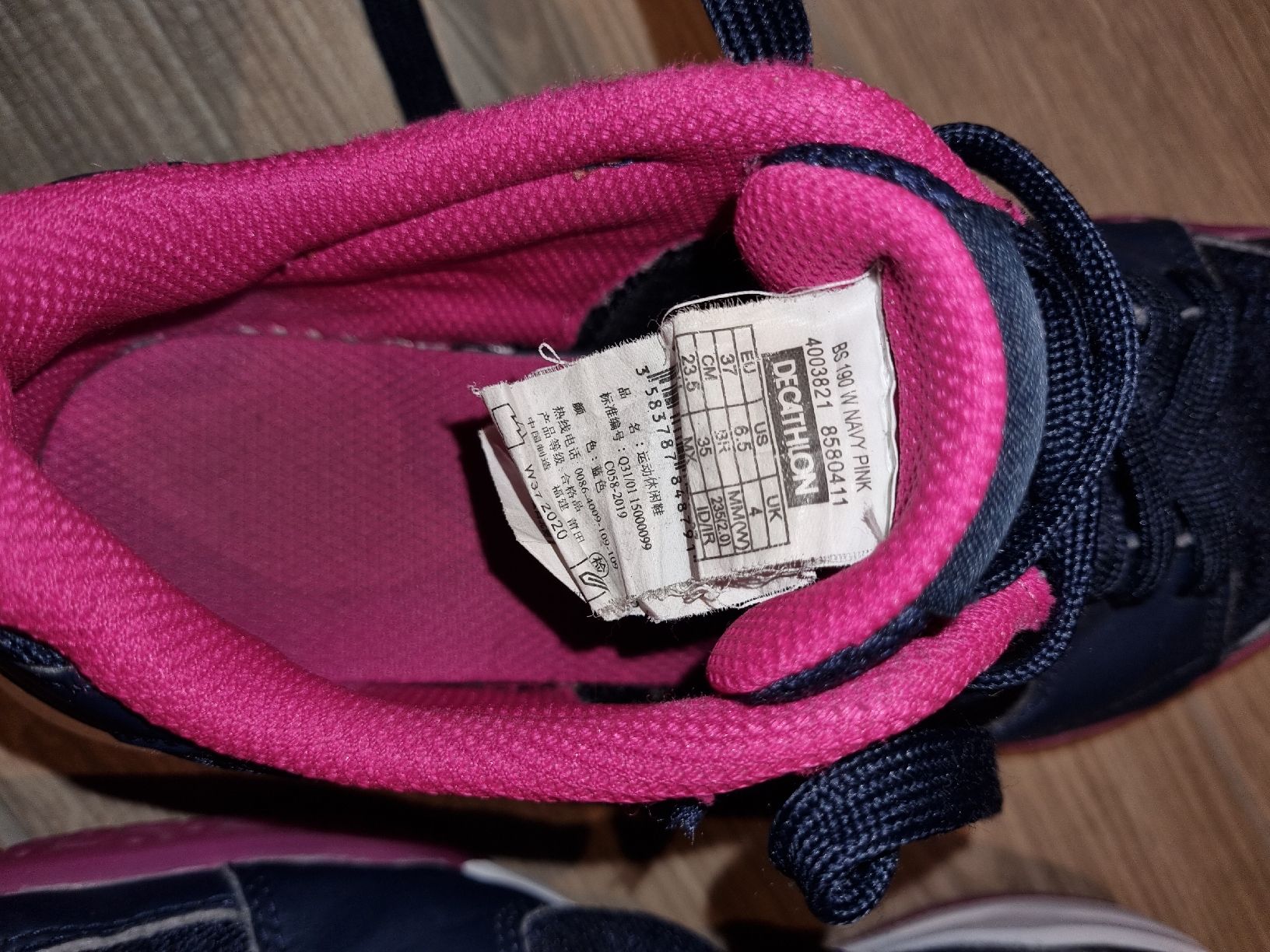 Schuhe für Mädchen: Turnschuh Gr.37 – Gebraucht aus Brügg BE von Delfin79 2