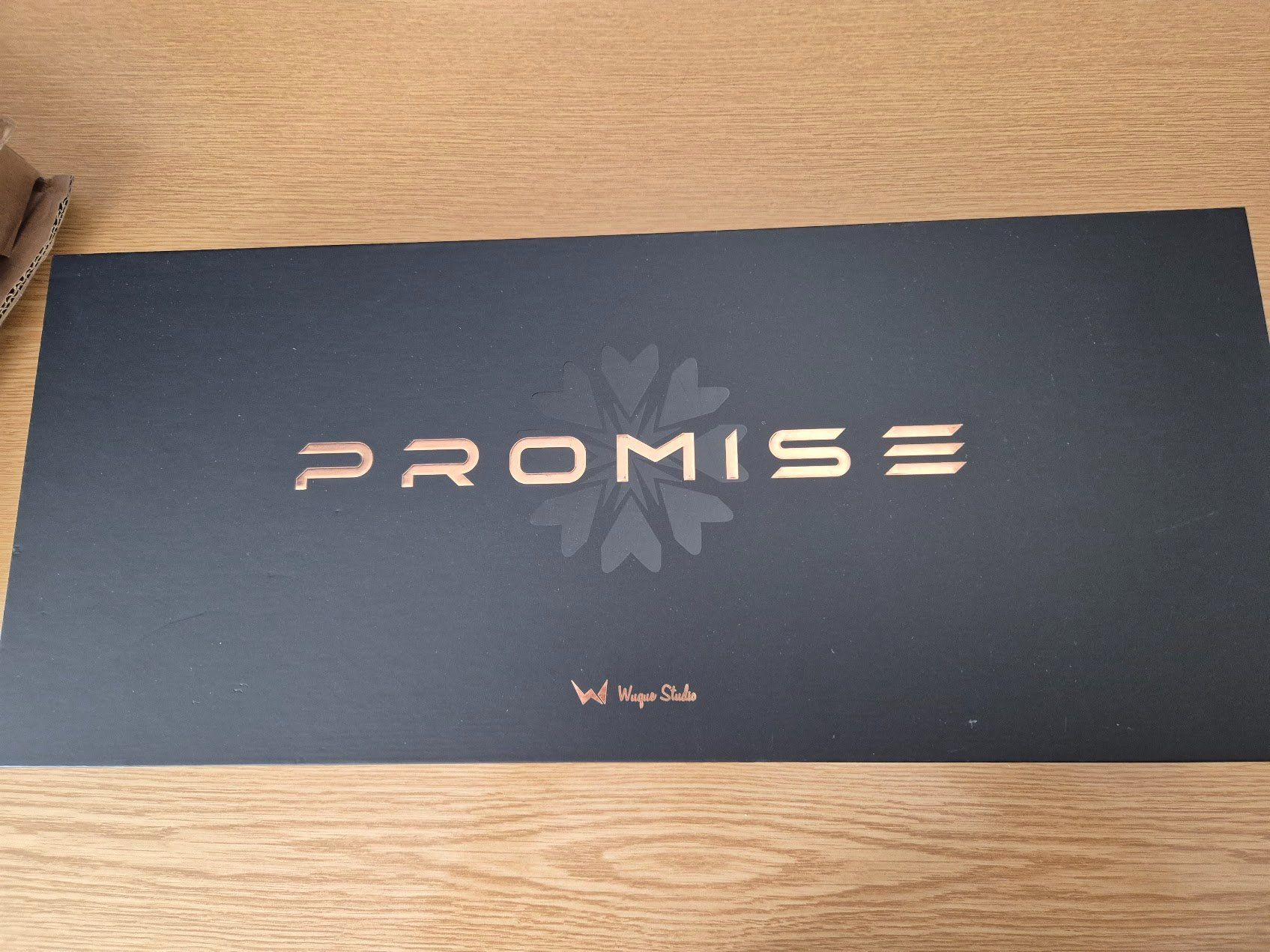 Tastiere: SALE - Promise87 Keyboard Burgundy mit Originalverpackung – Nuovo e nell'imballaggio originale da Romanshorn venduto da Rn222 6