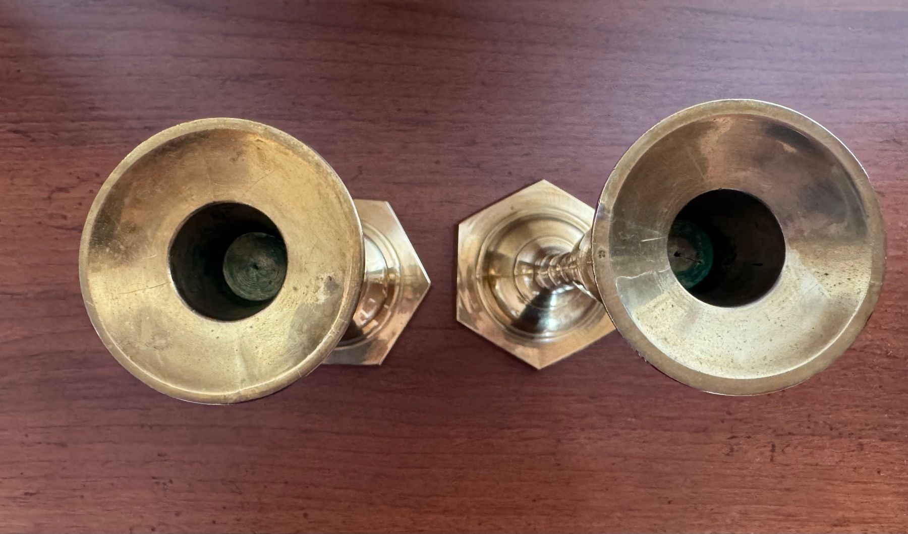 Portacandele: 2er Set eleganter Messing Kerzenständer – Usato da Balsthal venduto da armenharut 2
