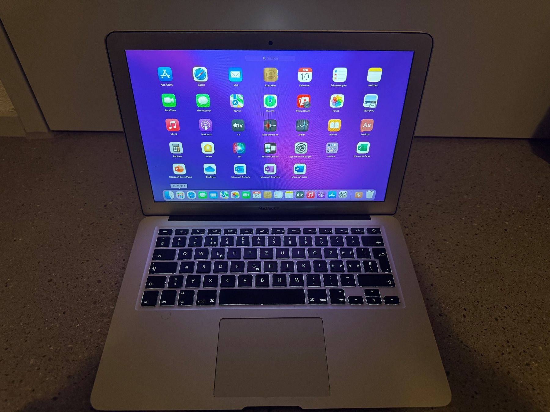 Apple Notebook: MacBook Air 13 inkl. Microsoft Office 2021 – Usato da Adliswil venduto da Busys 2