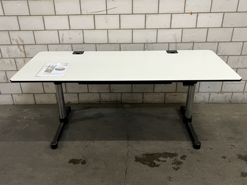 USM Kitos Höhenverstellbar Weiss in Top Zustand (Gebraucht) in Dietikon ...