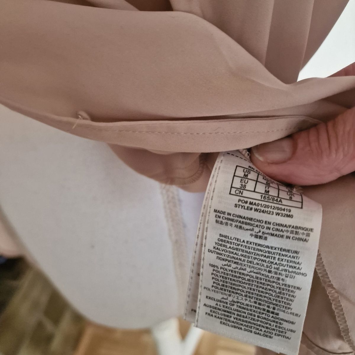 Guess Camicette: Guess Hemd Bluse gr.M – Nuovo (secondo la descrizione) da St. Gallen venduto da mania03 4