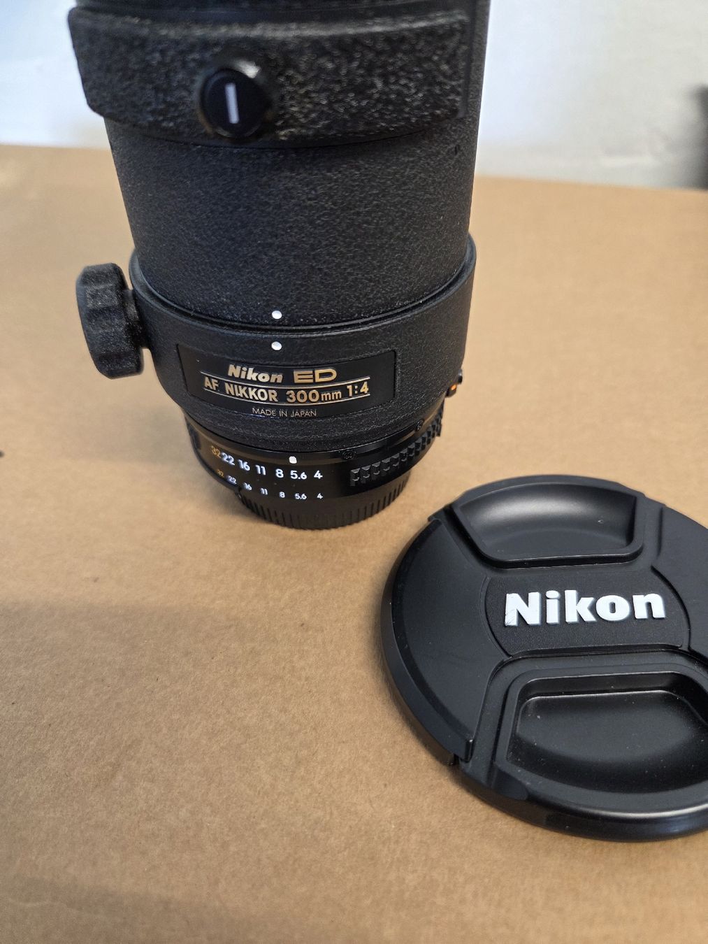 Nikkor Obiettivi: Nikon AF 300mm 1:4  Objektiv – Usato da Dietikon venduto da Allegra34 6