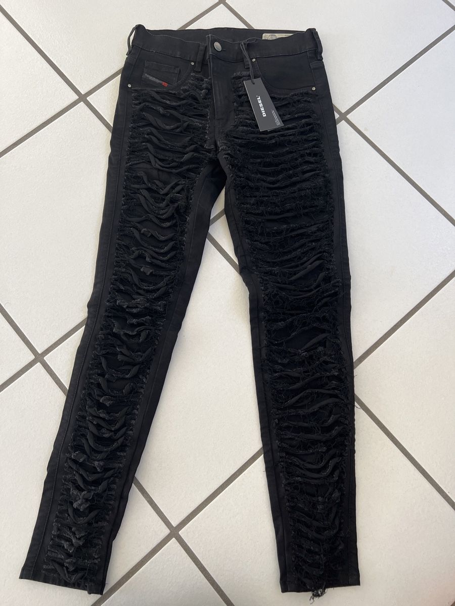 Diesel Jeans: Jeans – Nuovo e nell'imballaggio originale da Oberuzwil venduto da DanaB01