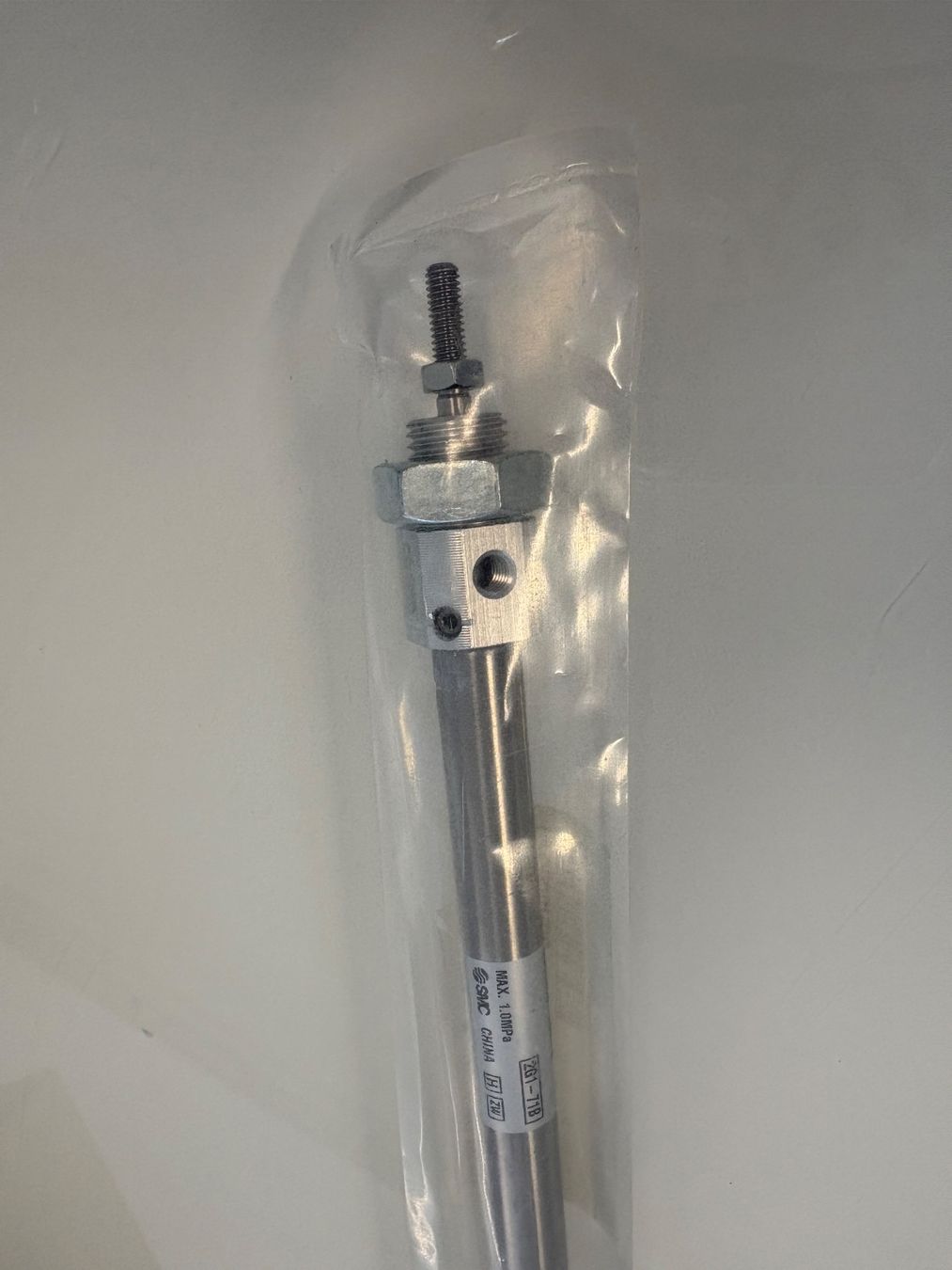 Altri prodotti elettronici: ISO-Zylinder C85N10-80C-B – Nuovo e nell'imballaggio originale da Hedingen venduto da Luana02 2