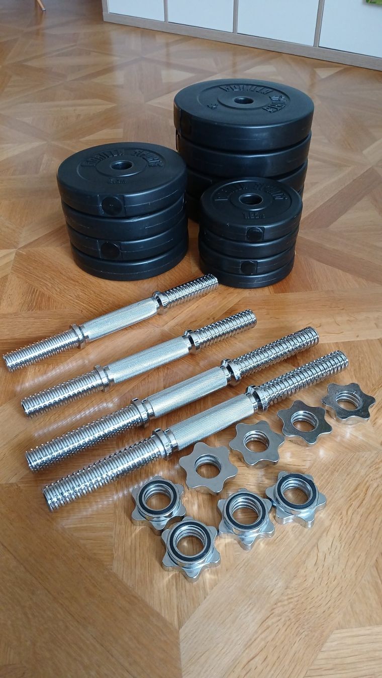 Poids & Haltères: 2 Kurzhantelsets – D'occasion à Bassersdorf par joh_y7mm
