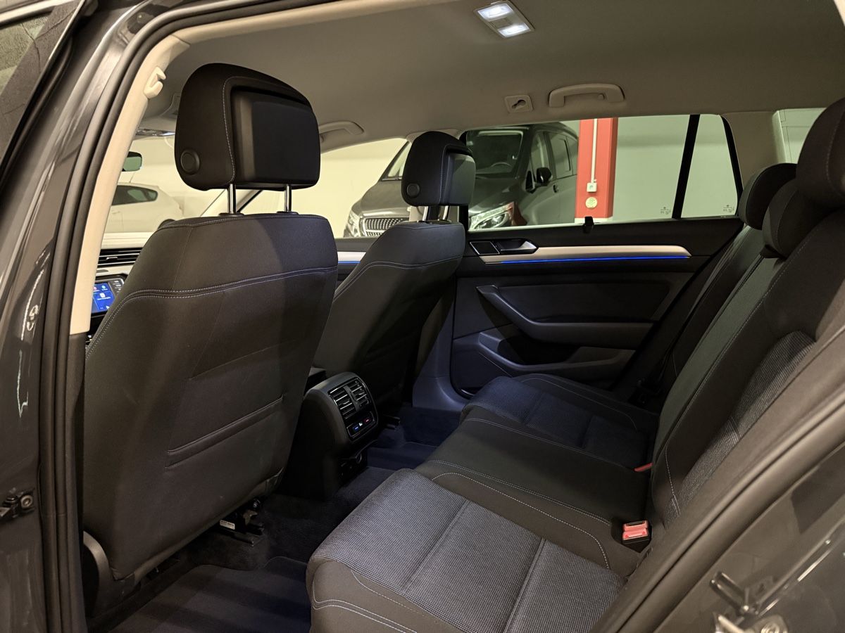 VW Automobili: VW Passat GTE / Plug-in-Hybrid – Usato da Altstätten SG venduto da Bb1700 7