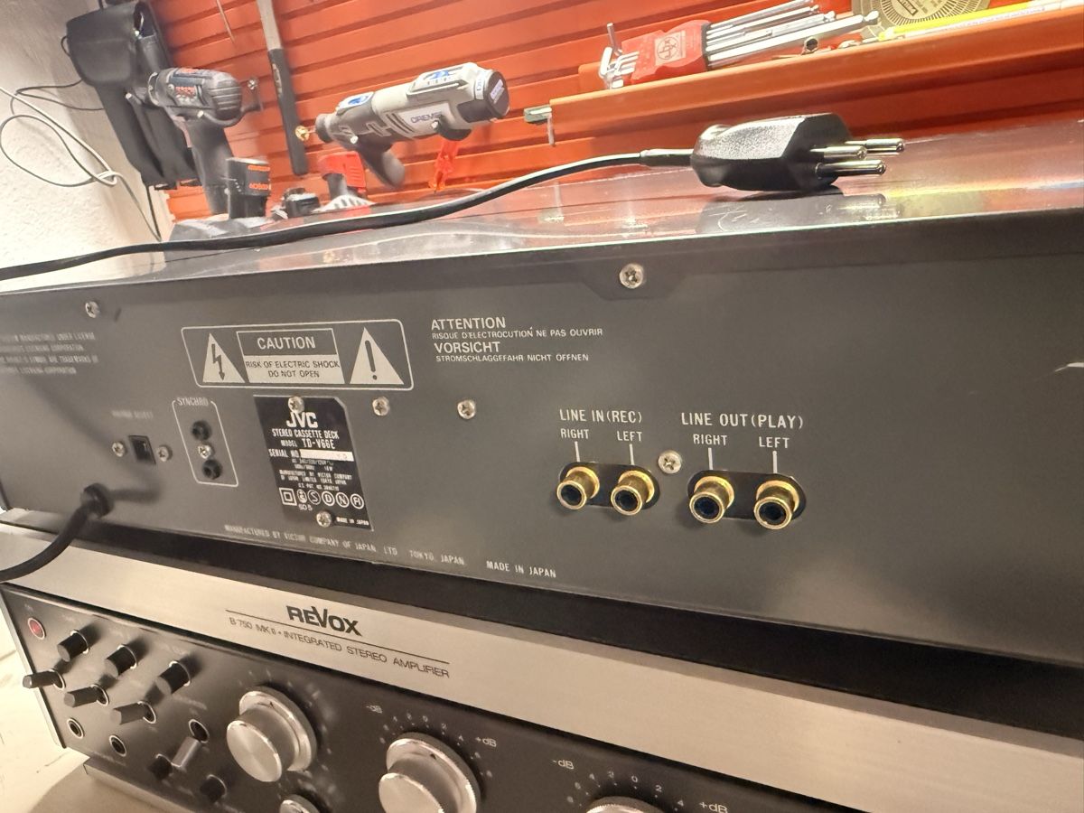 JVC Aufnahmegeräte: JVC TD-V66 Stereo Cassette Deck – Gebraucht aus Safenwil von xmdomi 1