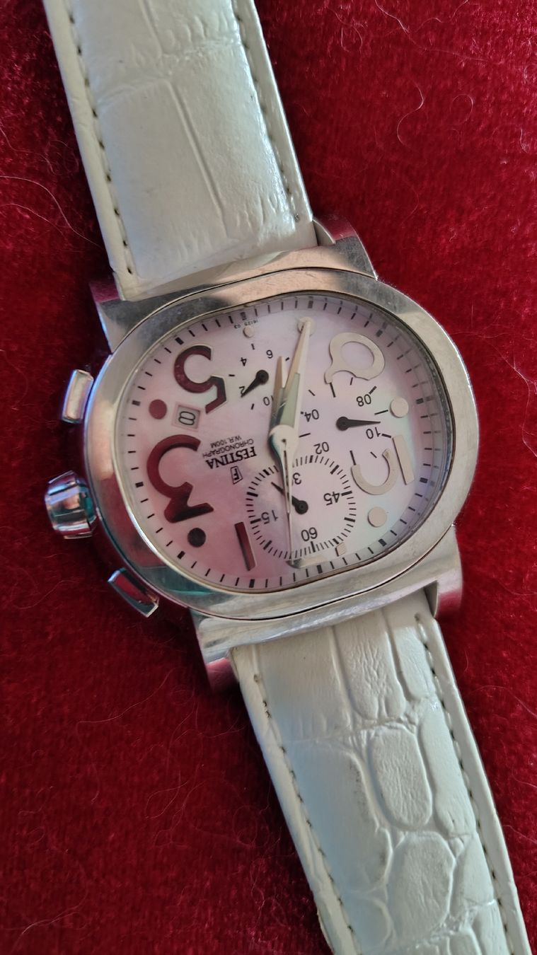 Festina Montres: Montre festina avec boite – D'occasion à Puidoux par Sophia70