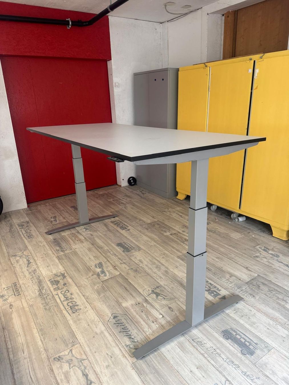 Sitag Scrivanie: Schreibtisch – Usato da Ruswil venduto da lou_dfm5 3