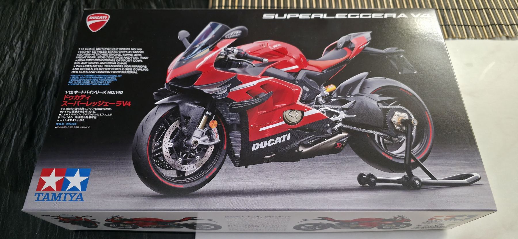 Tamiya Modellbausätze & Standmodelle: Tamiya 1/12 Ducati Superlegerra V4 – Neu und originalverpackt aus Genève von Rongeur-sournois
