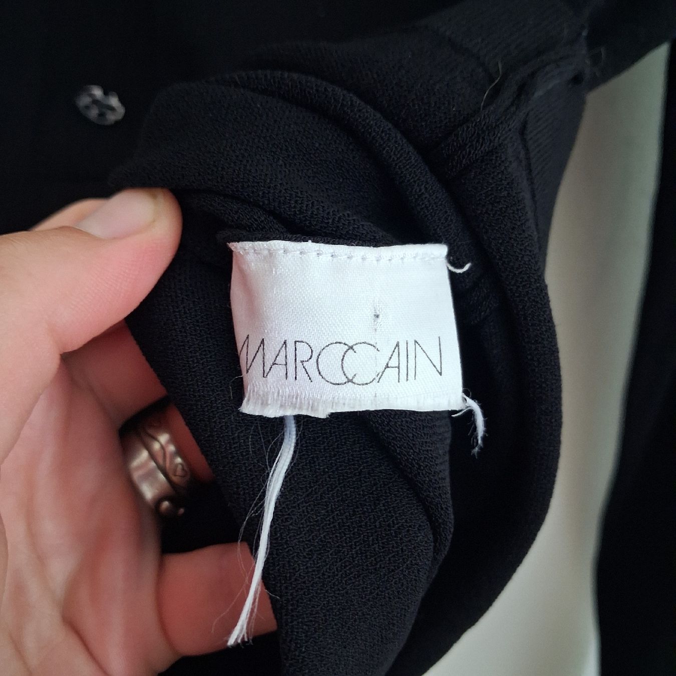 Camicette: Marc Cain Black Top Size M – Nuovo (secondo la descrizione) da Wil SG venduto da tre_g2l7 2