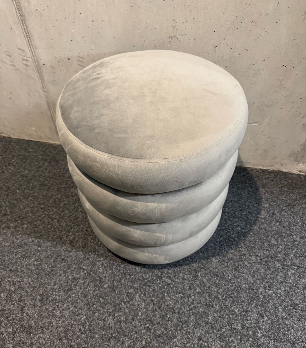 Westwing Sgabelli: Samt Hocker Alto Westwing – Usato da Oberbüren venduto da MeinTuttiShop 1