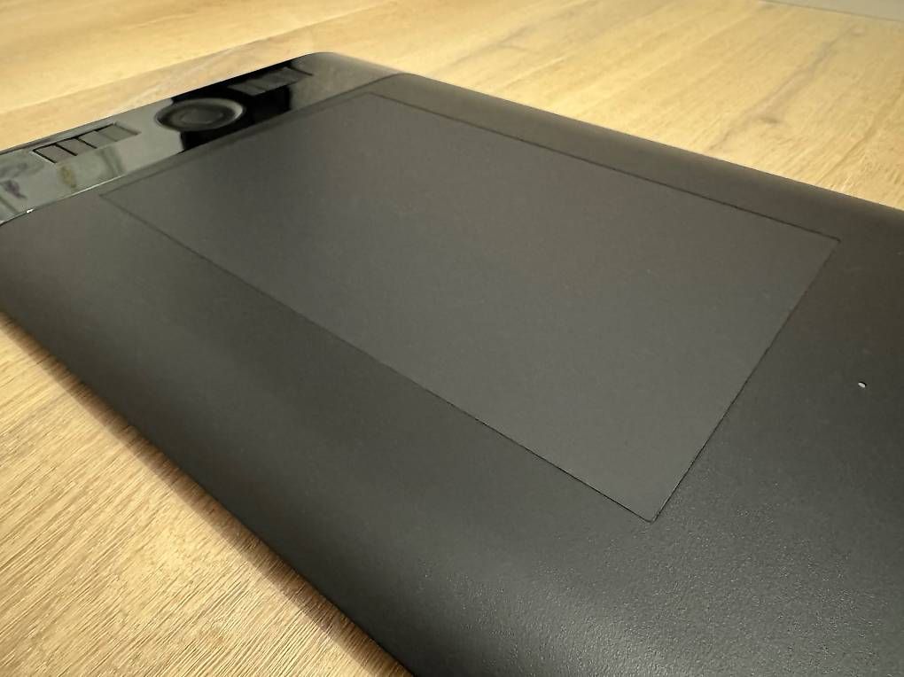 Wacom Tablet PC: Wacom Intuos 4 Grafiktablett (PTK-540WL) – Usato da Neerach venduto da chrom35 3