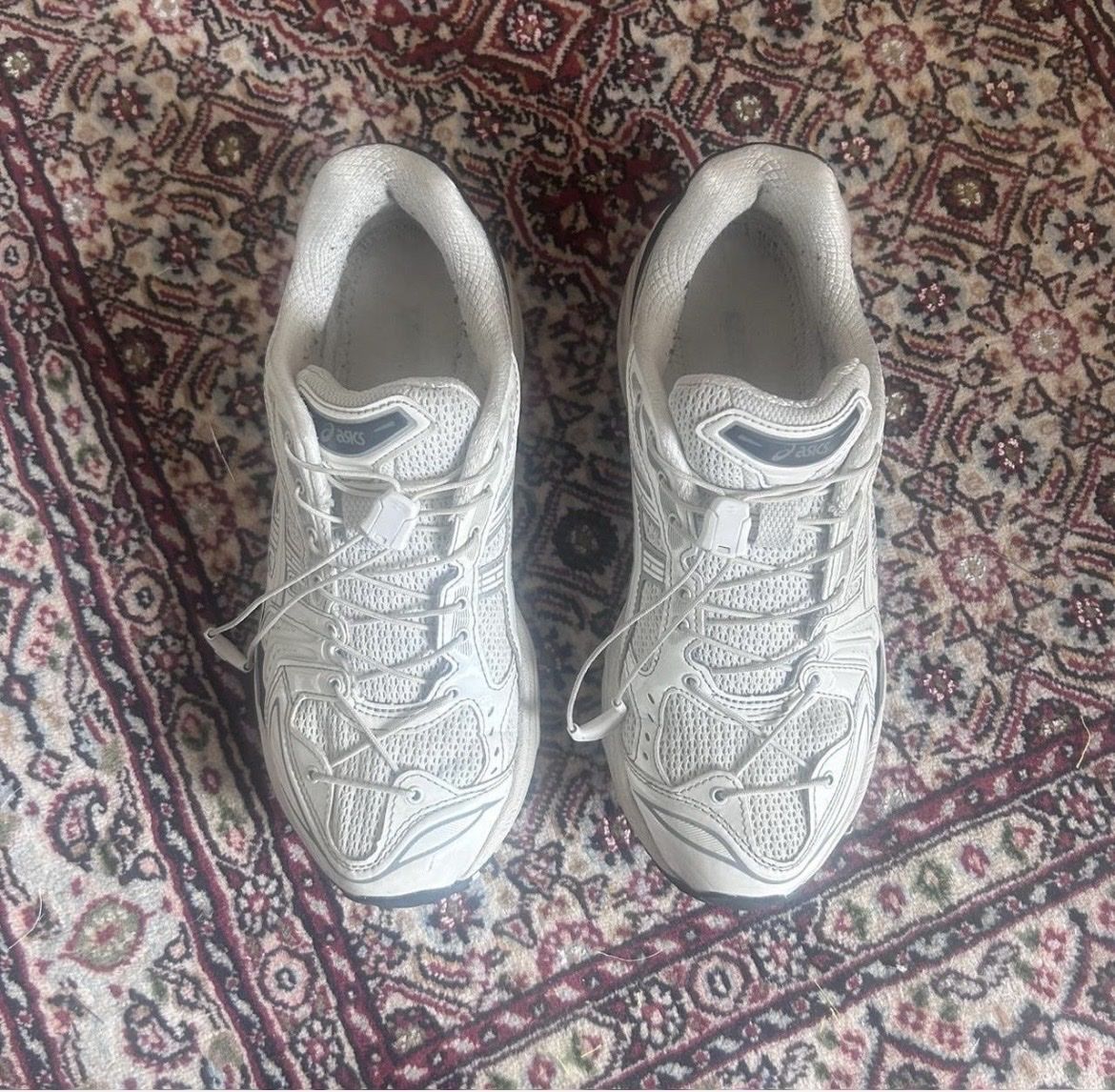 Damenschuhe: Asics Sneaker – Neu (gemäss Beschreibung) aus Aarau von lus_rz6v 3