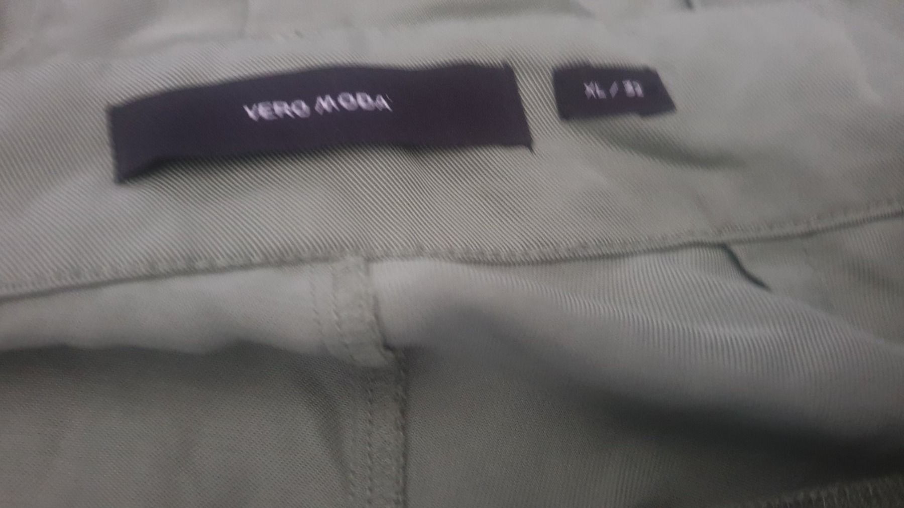 Vero Moda Hosen: Damen Hose – Gebraucht aus Clarens von fur_bxq2 2