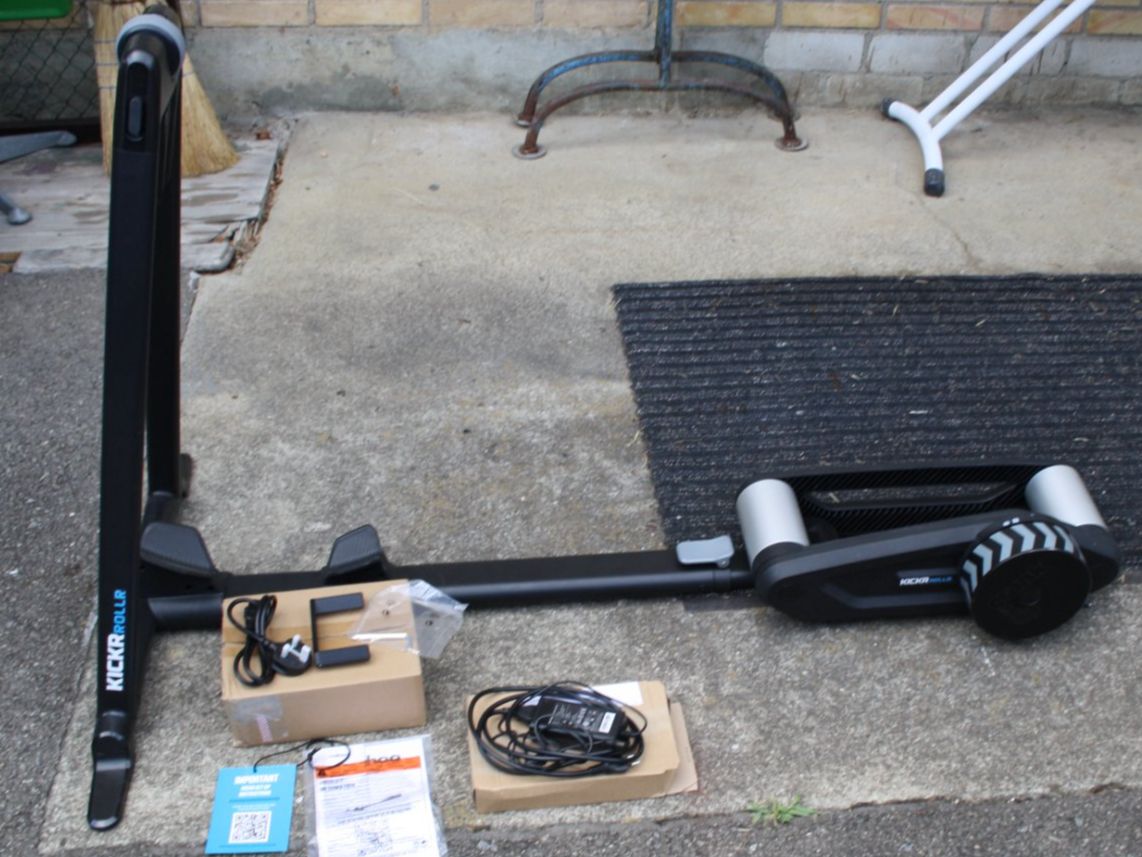 Wahoo Hometrainer: KICKR ROLLER WAHOO – Usato da Wauwil venduto da Pneuedy 1