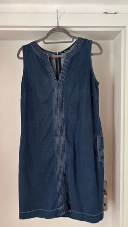 Denim Kleid A-Linie Grösse M guter Zustand