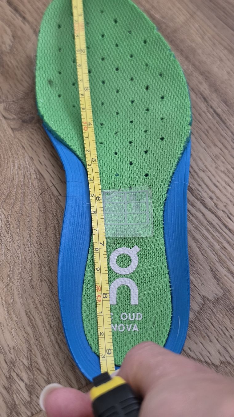 On Chaussures femmes: ON Cloudnova Z5 Neon/White  Grösse 37.5 – D'occasion à Mönchaltorf par nzhuravel 6