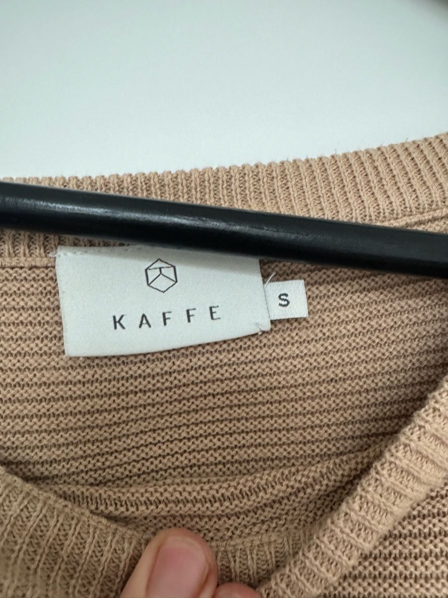 Pullover & Sweatshirts: Kaffe Pullover Beige, Grösse S, Top Zustand! – Gebraucht aus Gossau ZH von ann_2qmy 4