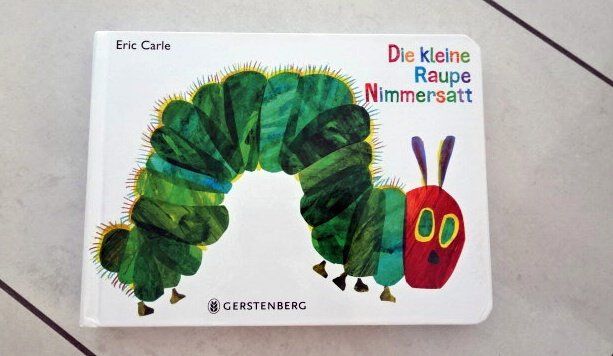 Bücher: Die kleine Raupe Nimmersatt von Eric Carle – Gebraucht aus Wetzikon ZH von strubeli024