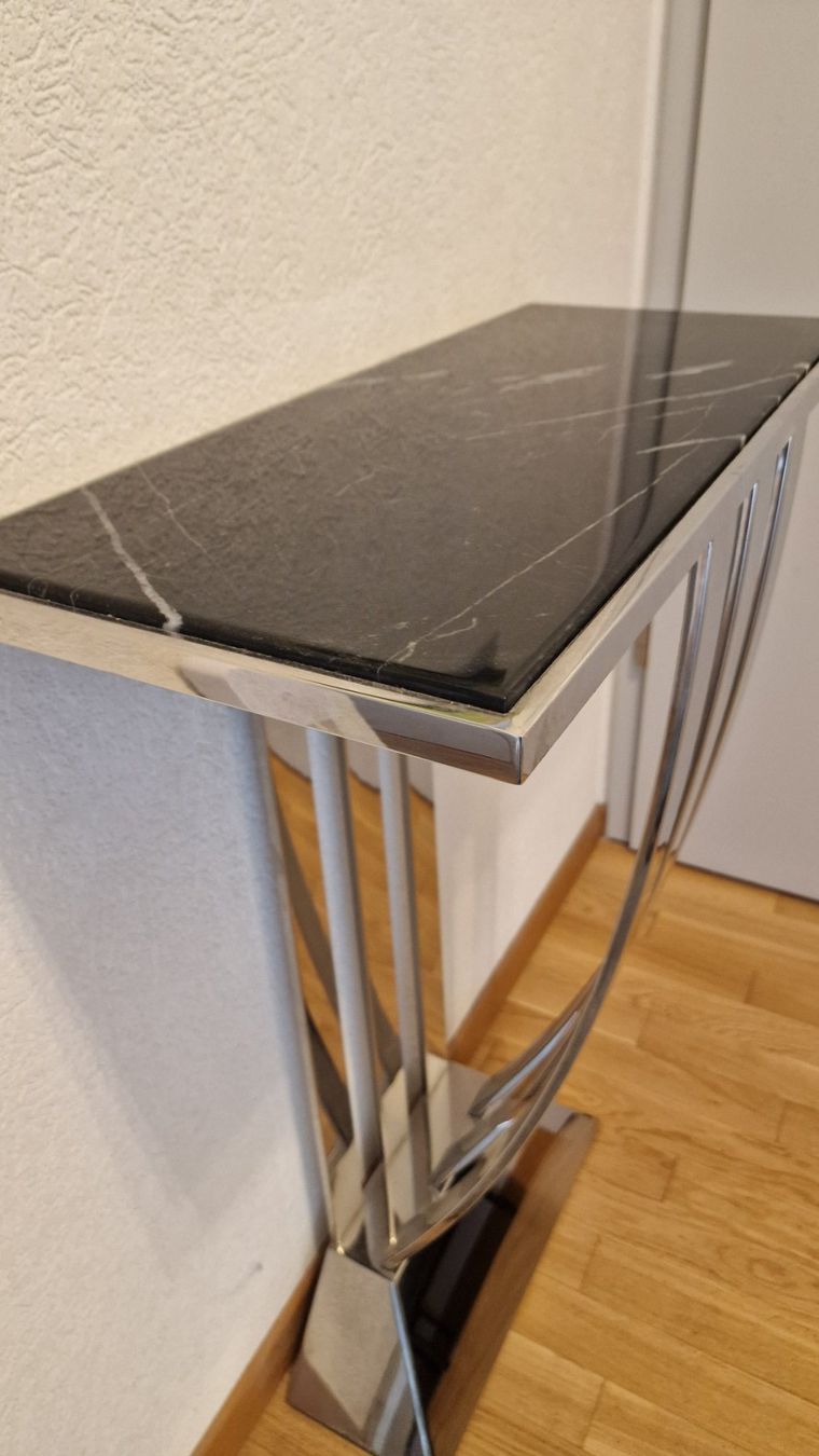 Ladenausstattungen & Messebau: Console Table Eichholtz – Gebraucht aus Meyrin von techCluster 1