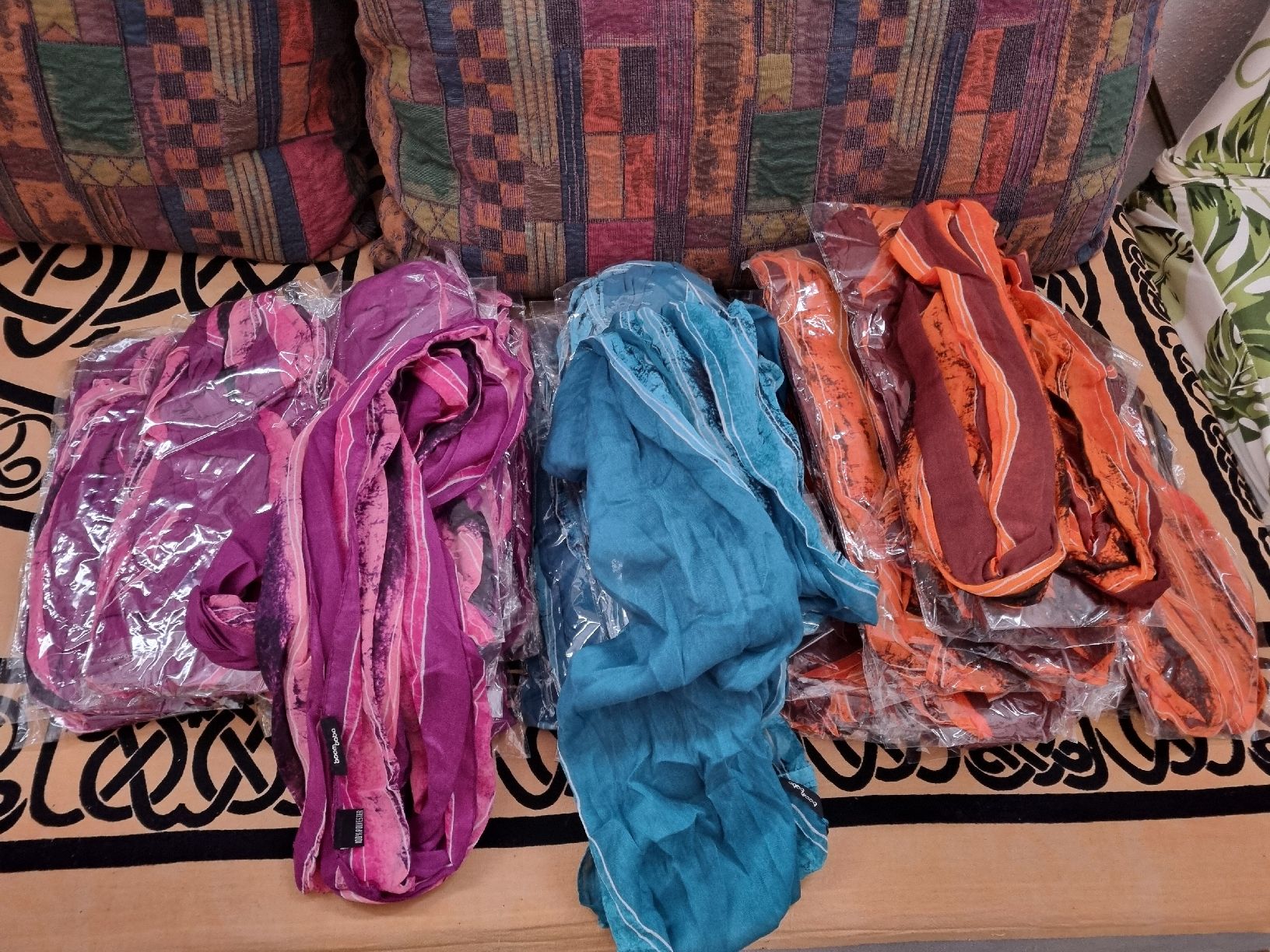 Foulard & Sciarpe: Restposten Schall – Nuovo e nell'imballaggio originale da Dürnten venduto da Acalpulcu3