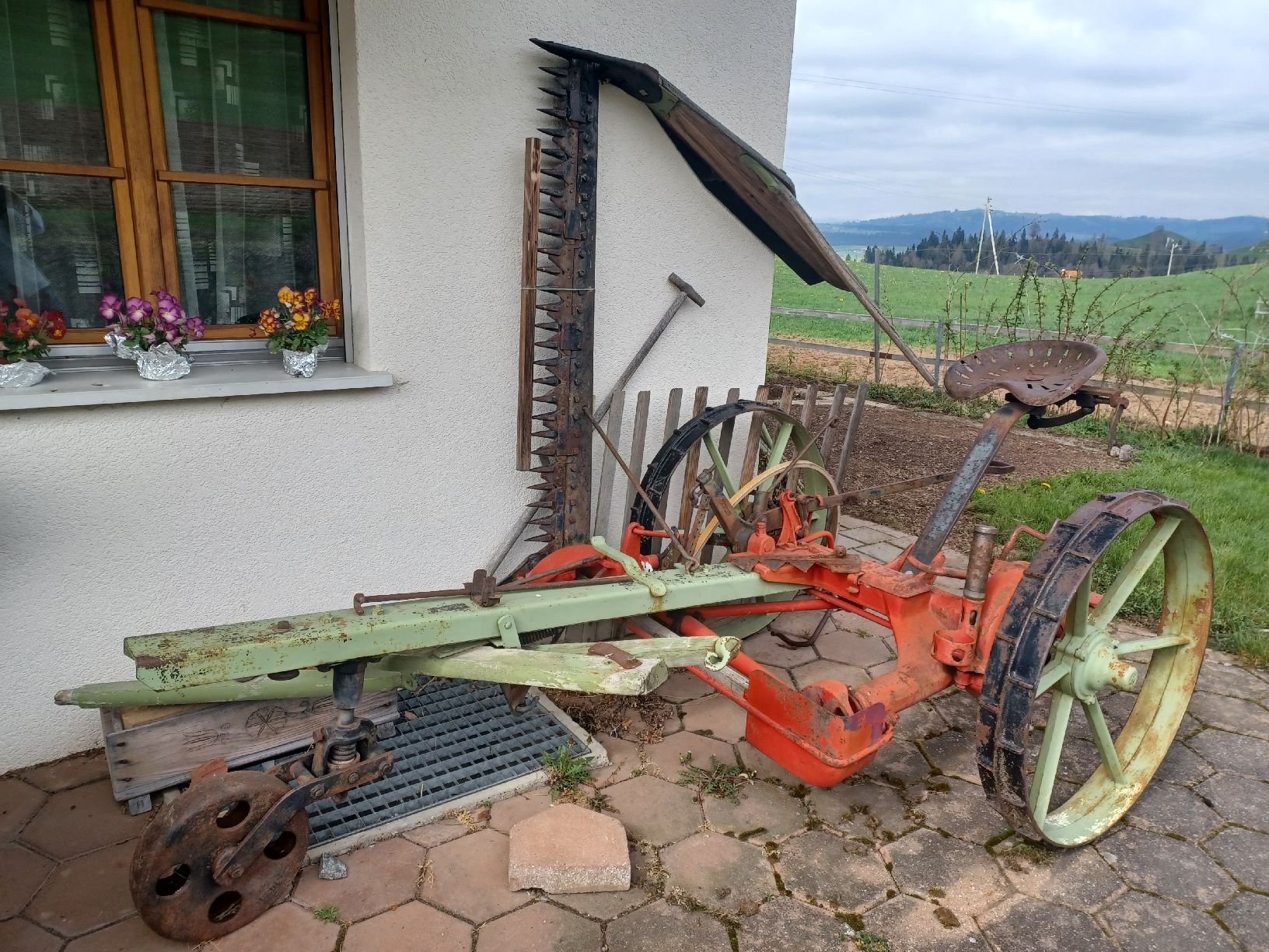 Aebi Tutte le macchine: Antike Mähmaschine – Difettoso da Homberg b. Thun venduto da schmoeger