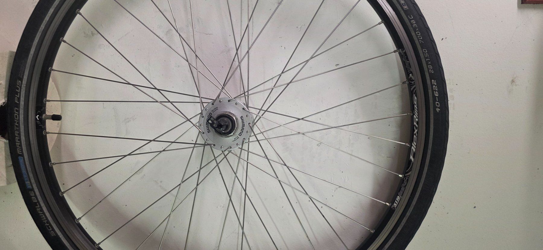 Shimano Pezzi di ricambio: Shimano Vorderrad  Nabendynamo 28 – Usato da Buchs SG venduto da MATGEOMAR