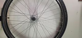 Shimano Vorderrad  Nabendynamo 28