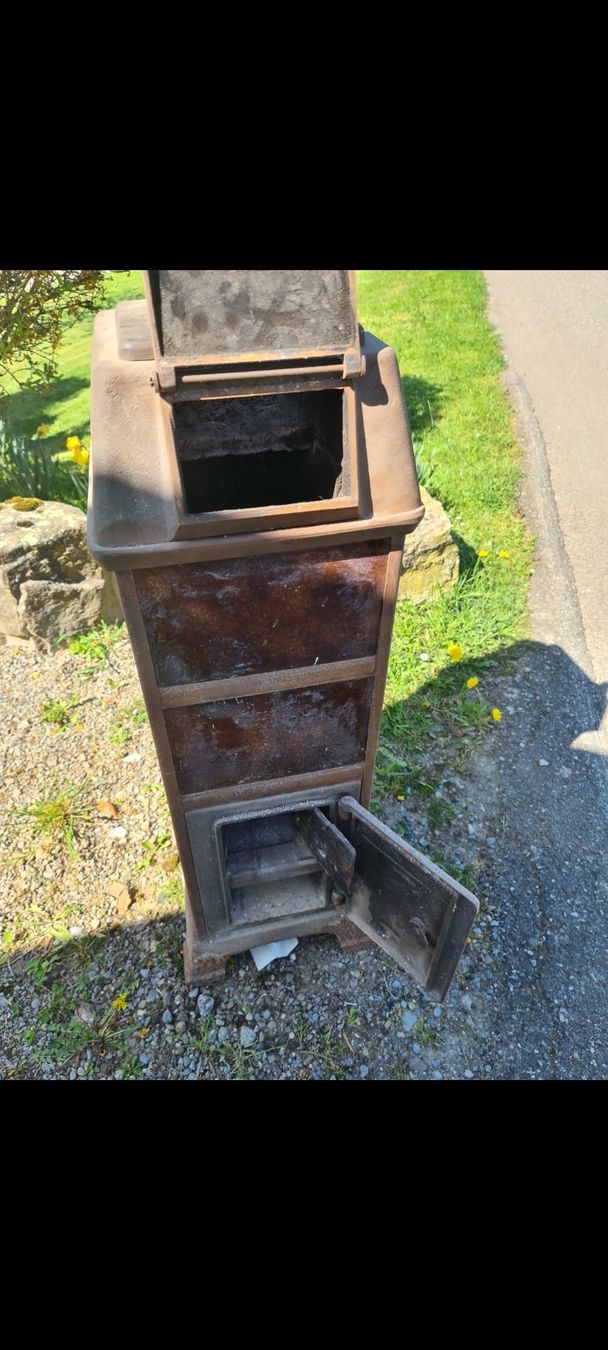 Altri mobili d'antiquariato: Antiker Ofen der Marke Sursee – Usato da Niederlenz venduto da DaveDasWahnsinn 3