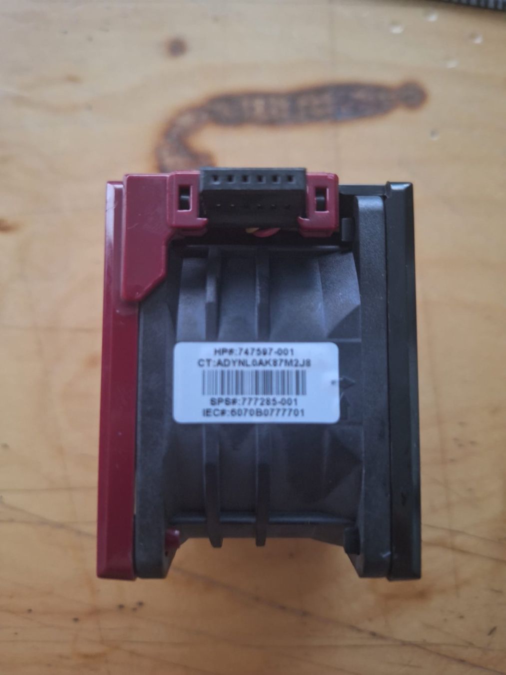 Stromzufuhr: Delta Electronics Serverlüfter (x4) – Gebraucht aus Thalwil von dan_k8fh 3