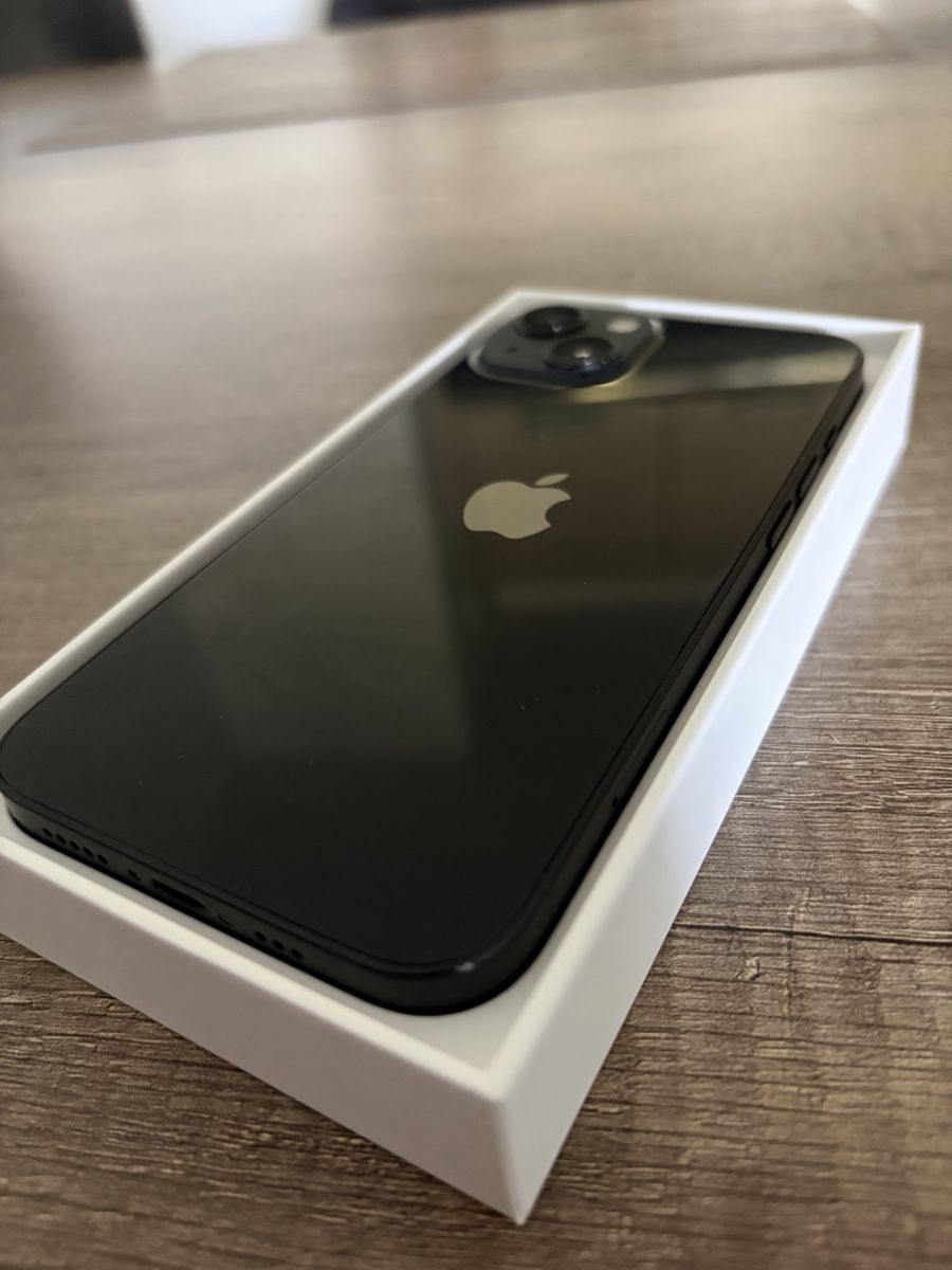 Apple Telefoni cellulari / Smartphones: iPhone 13 – Usato da Allschwil venduto da lar_cp7j 5
