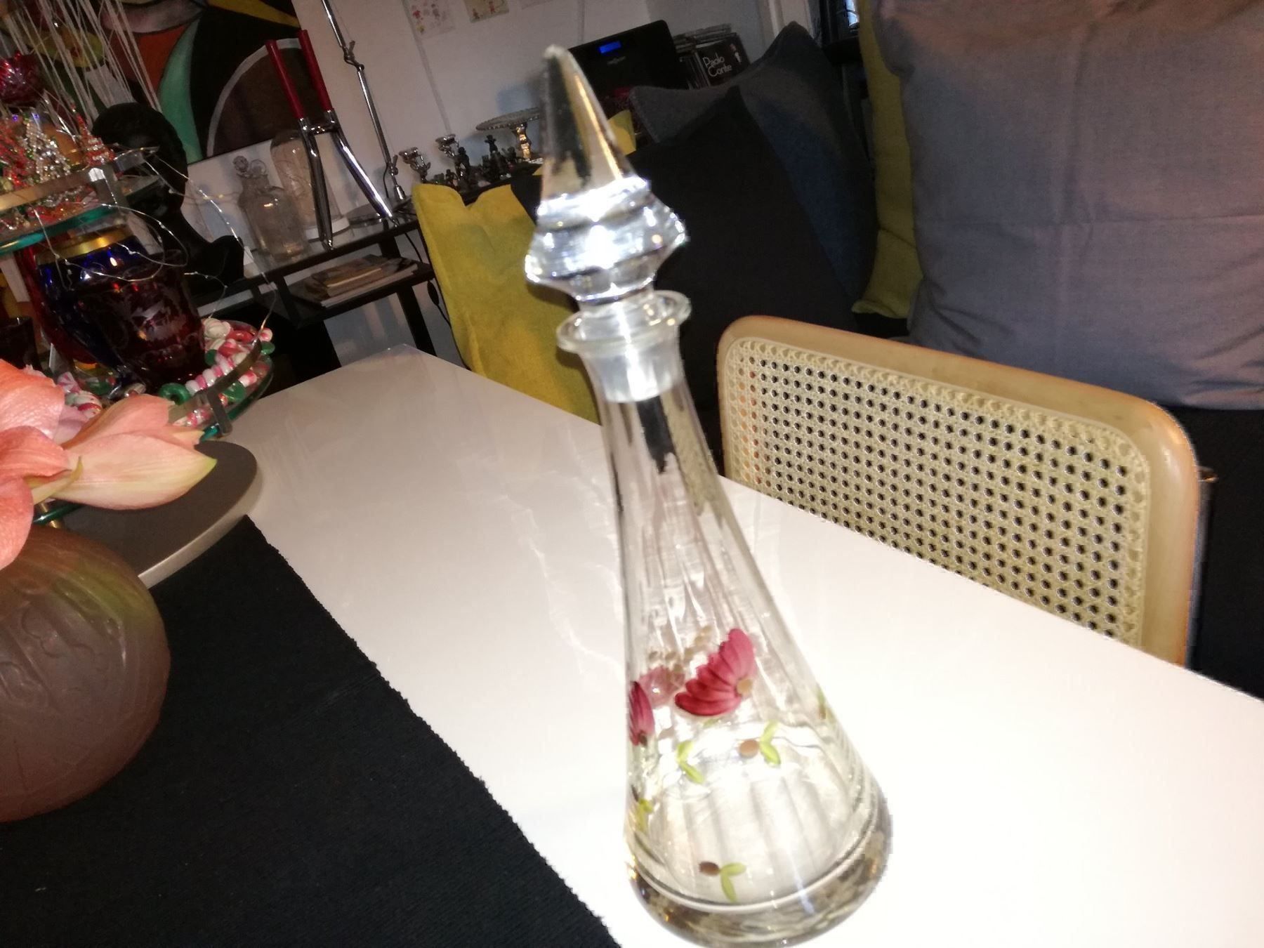 Caraffe: GLASKARAFFE MIT BUNTEM  BLUMENDEKOR – Usato da Locarno venduto da ICARO8 2
