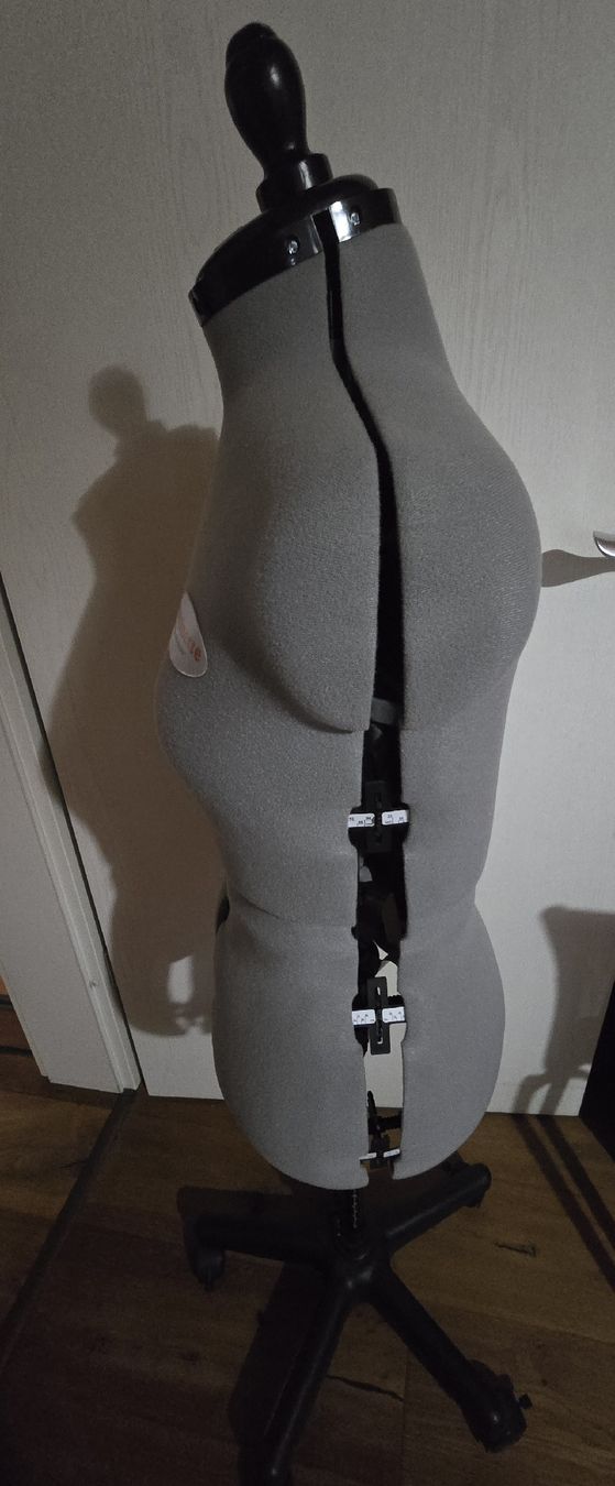 Equipement de magasin & Foires: Schneiderpuppe Buttinette – Neuf (Voir description) à Glarus par LiliSonjaM 2