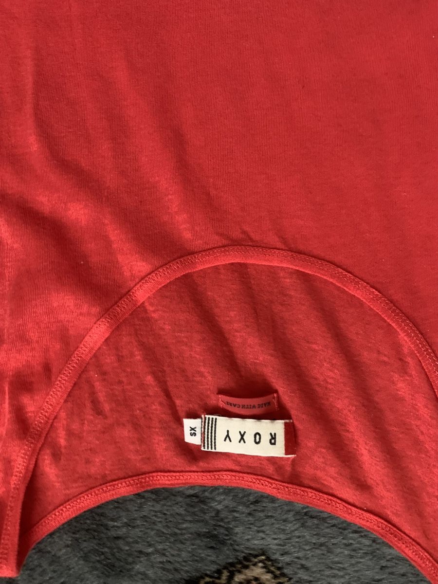 Roxy Camicette, T-shirt & Top: ROXY TOP XS wie Neu – Nuovo (secondo la descrizione) da Gutenswil venduto da Bregenzer8610 1