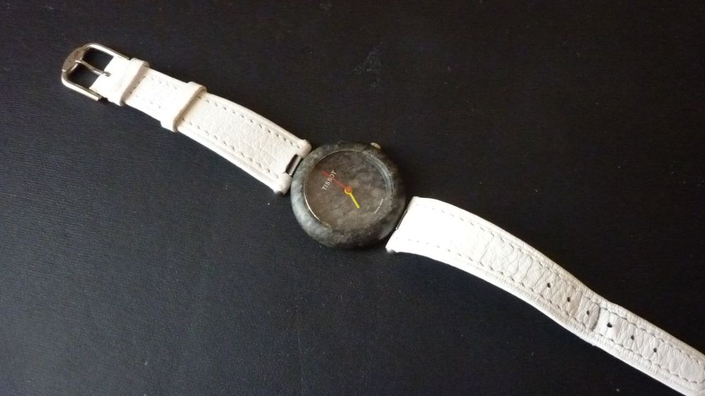 Tissot Rock Watch R150 Granite Top Zustand | Kaufen auf Ricardo
