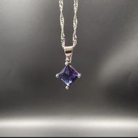 925 Silber Kette mit blauem Kristallanhänger Rhodiniert