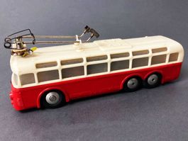 Eheim Trolleybus H0 Oberleitung Modell Bus Zugwagen