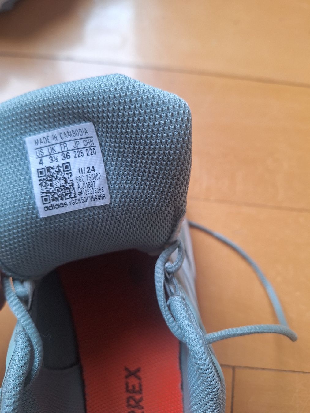 Scarpe per ragazzi: Adidas Terrex Wanderschuhe Grösse 36 – Usato da Bern venduto da zizzerzazzer 3
