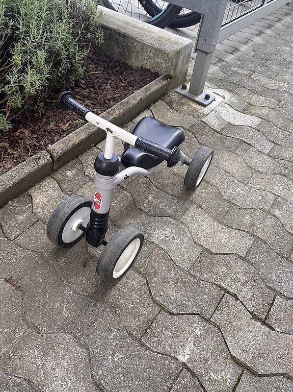 Veicoli per bambini: Vierrad – Usato da Bischofszell venduto da cos_sr58