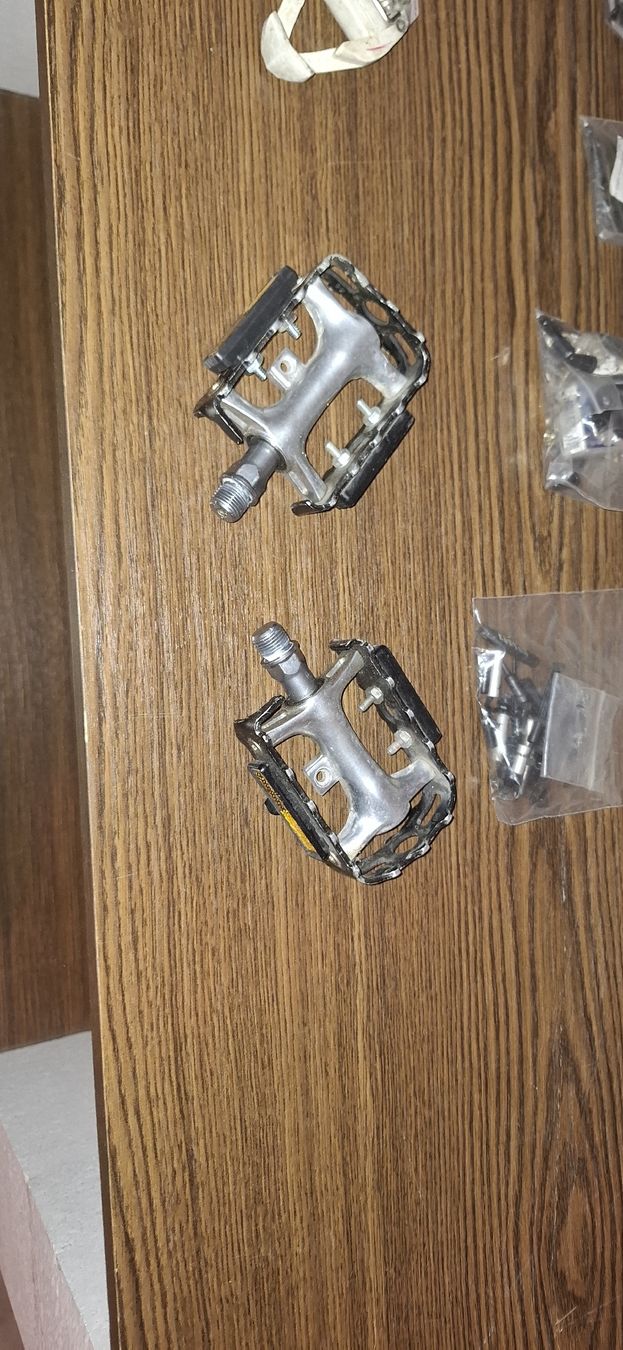 Shimano Pièces détachées: Hochwertige veloteile – D'occasion à Lippoldswilen par iva_dbf8 8