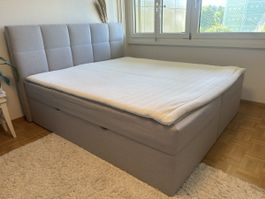 Boxspringbett mit viel Stauraum, 180x210 cm