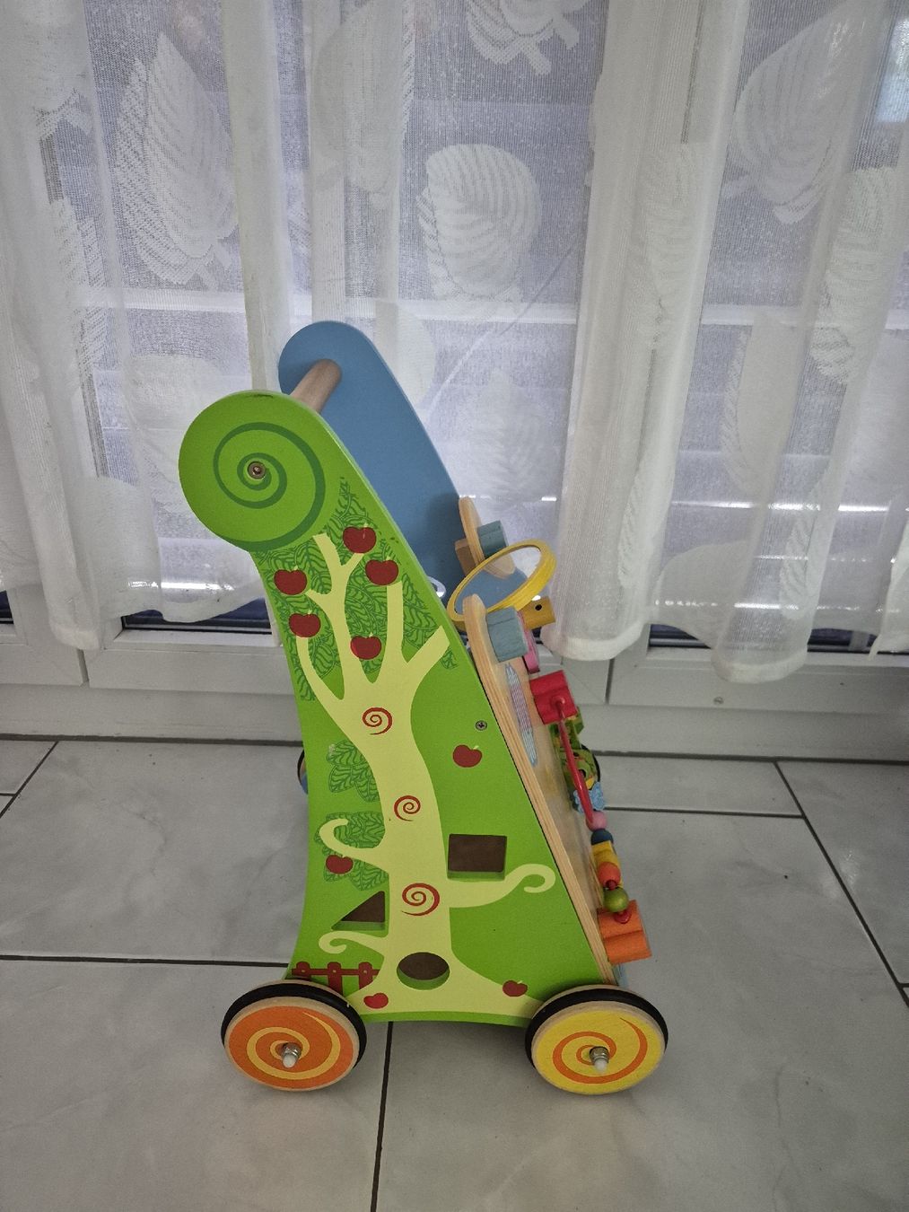 Véhicules pour enfants: Laufwagen / Laufhilfe – D'occasion à Merenschwand par Bronixx 1