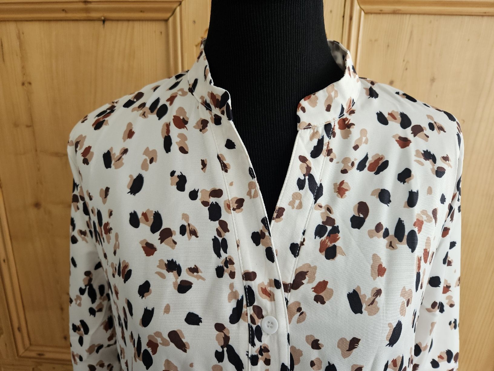 Vestiti: schönes Kleid, Leoprint – Nuovo (secondo la descrizione) da Wiesendangen venduto da Sinhuk 2