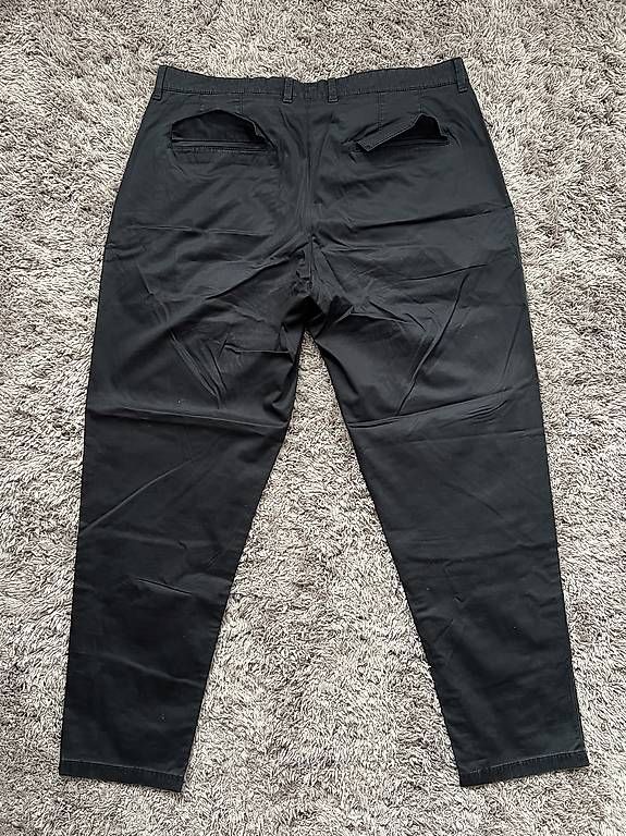 Pantaloni: Drykorn schwarz Hose – Usato da Herisau venduto da ogkosta 2