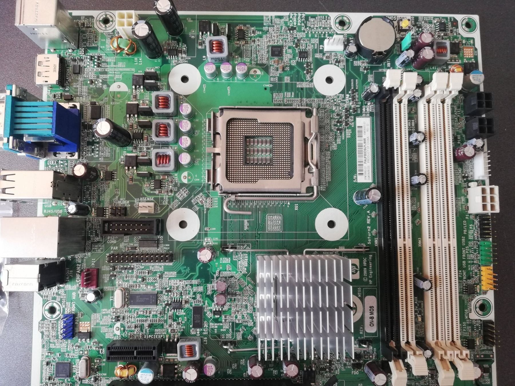 Hewlett Packard Schede madri: HP Compaq 8000 convertible Mainboard 775 – Usato da Thundorf venduto da Swizzzly 1
