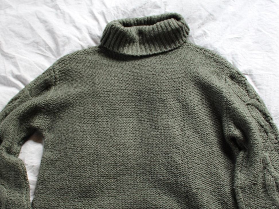 Maglioni & Felpe: Rollkragenpullover olivgrün – Usato da Hombrechtikon venduto da lehnerrr 4